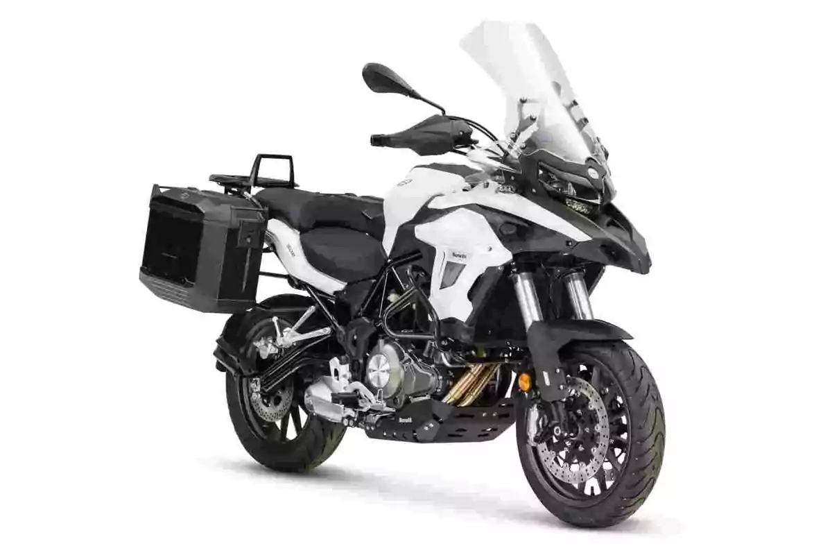 Benelli TRK 502 Benelli TRK 502