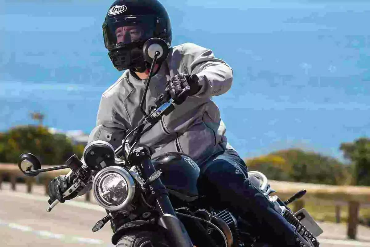 Peces RST per anar en moto a l’estiu Peces RST per anar en moto a l’estiu