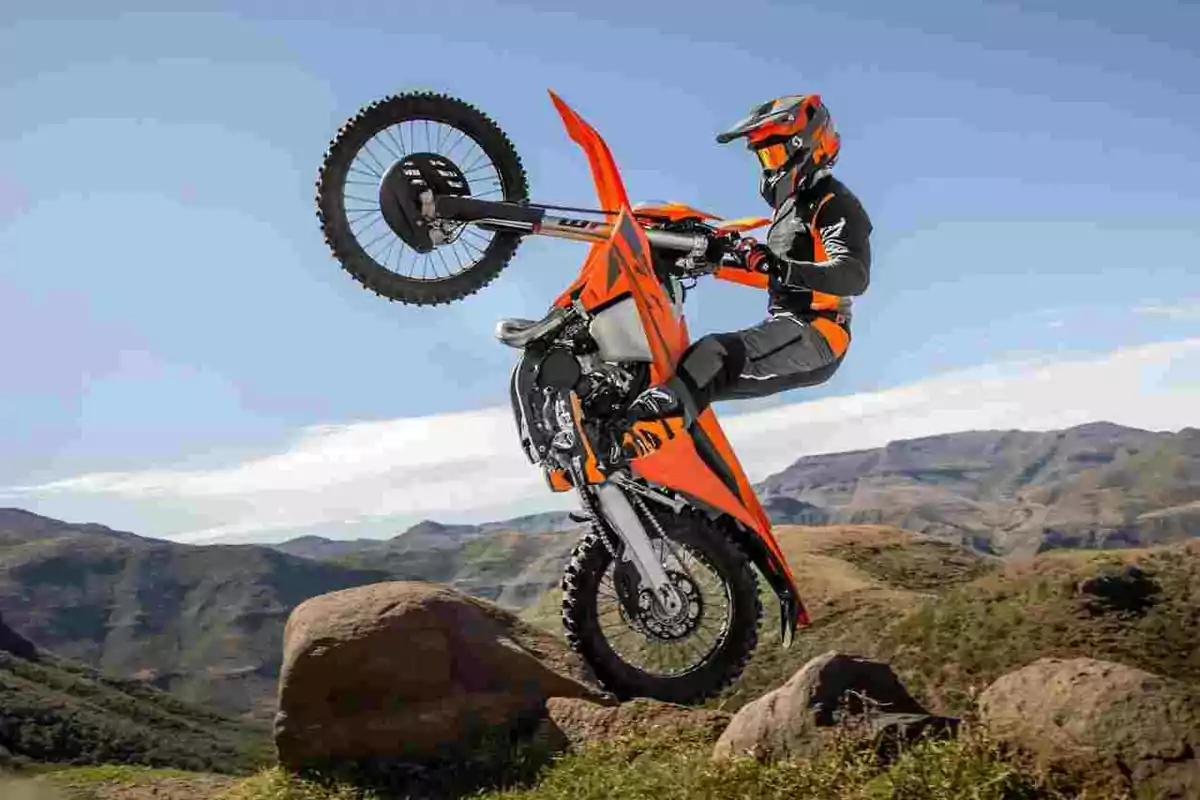KTM, Husqvarna y GasGas retoman la producción KTM, Husqvarna y GasGas retoman la producción