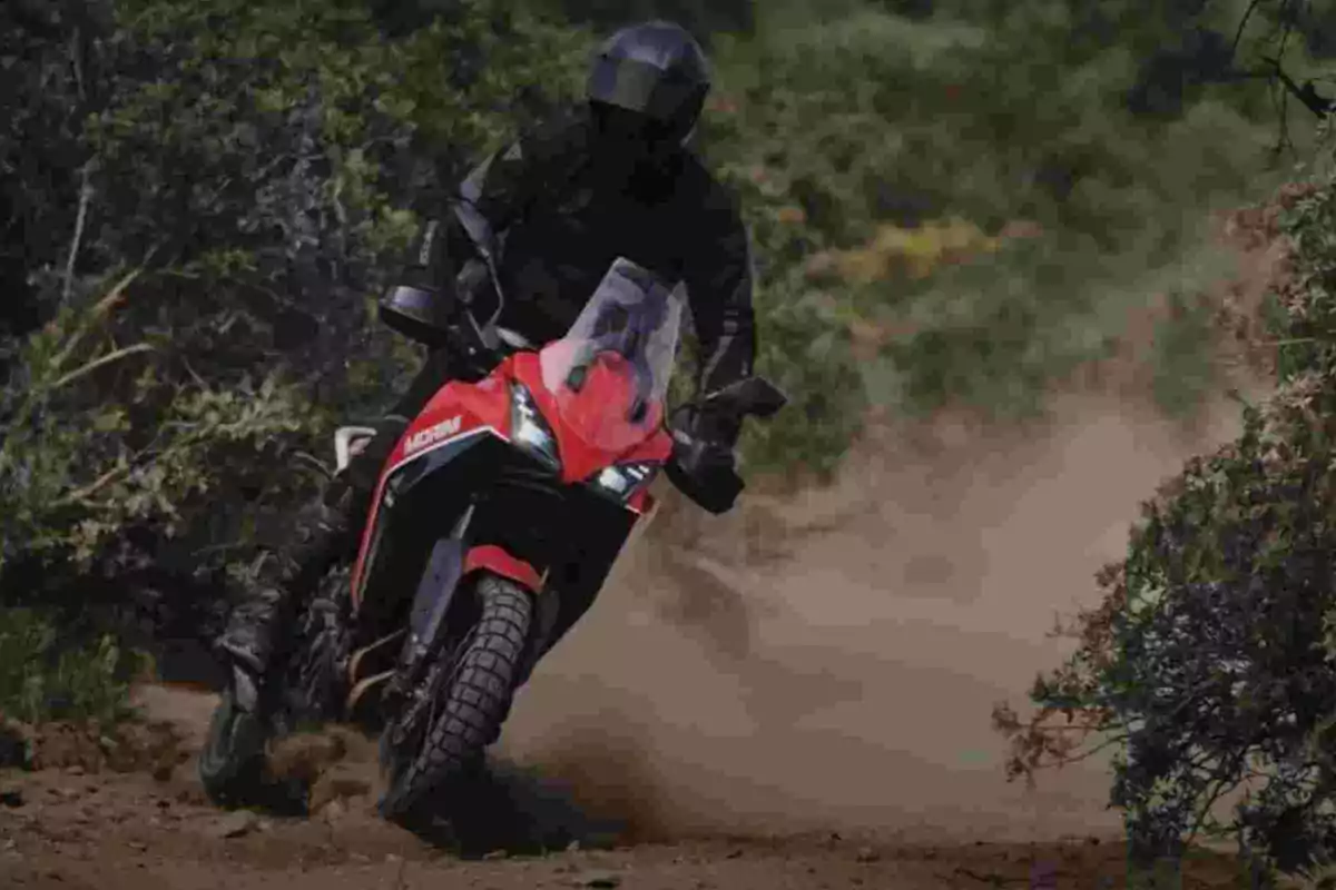 Moto Morini X-Cape 650 Moto Morini X-Cape 650