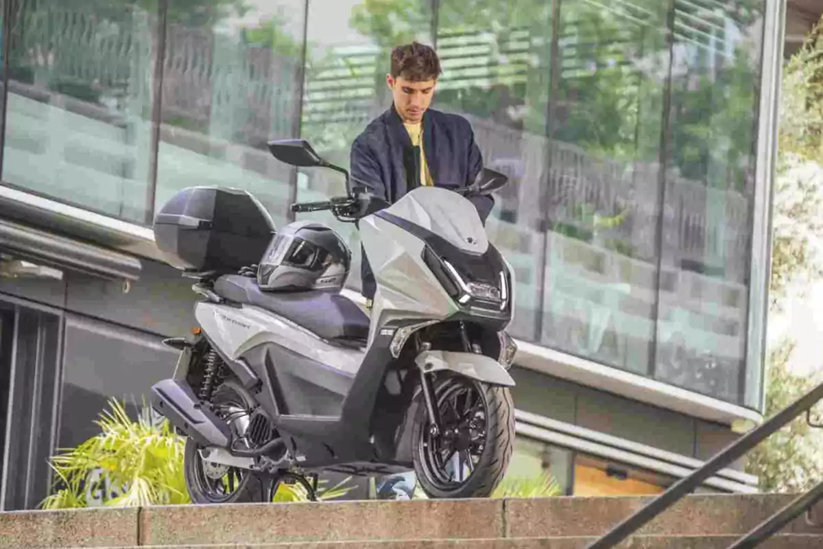 Los 10 scooter 125 más vendidos en el primer semestre de 2025 Los 10 scooter 125 más vendidos en el primer semestre de 2025