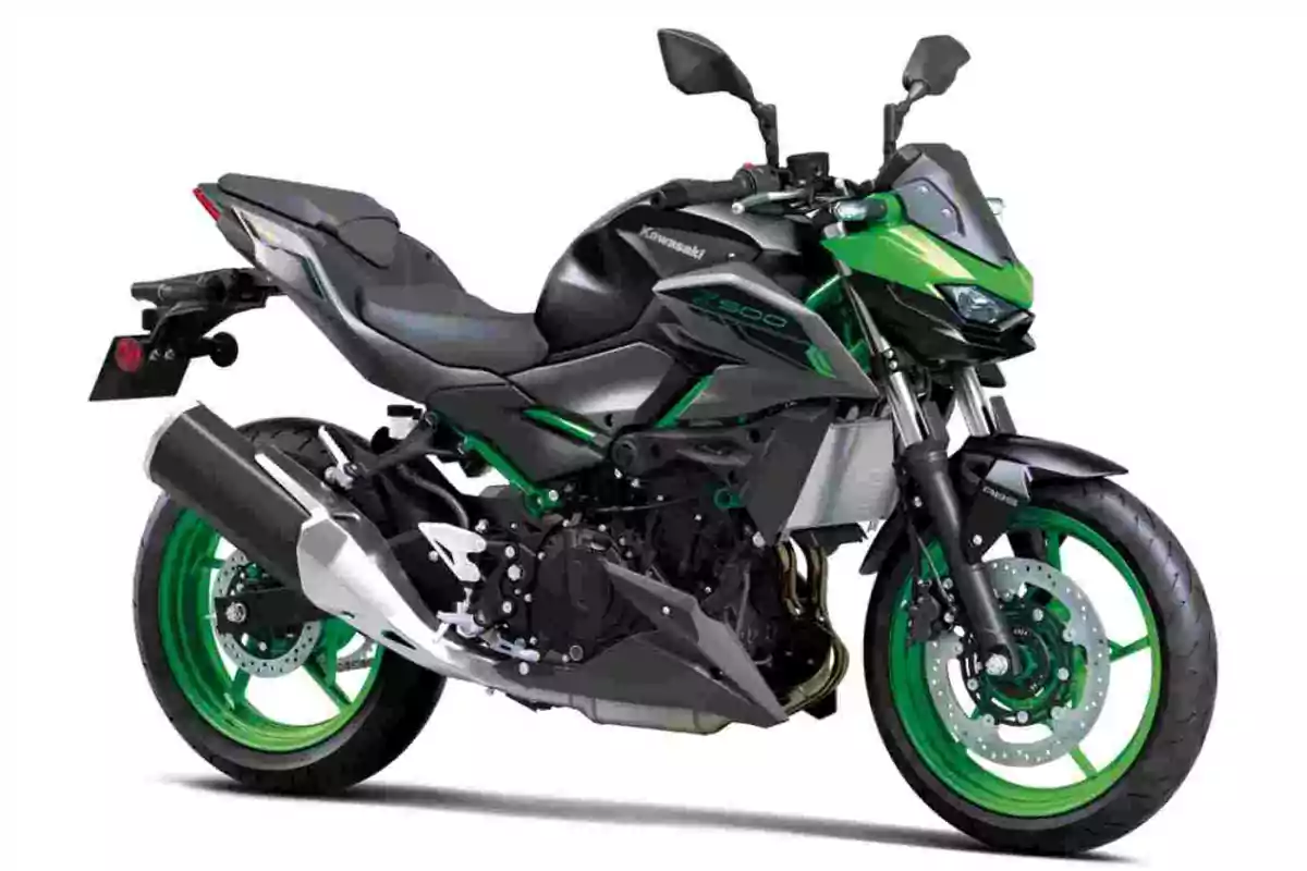 Black and green sport motorcycle with a modern design and aerodynamic details Black and green sport motorcycle with a modern design and aerodynamic details