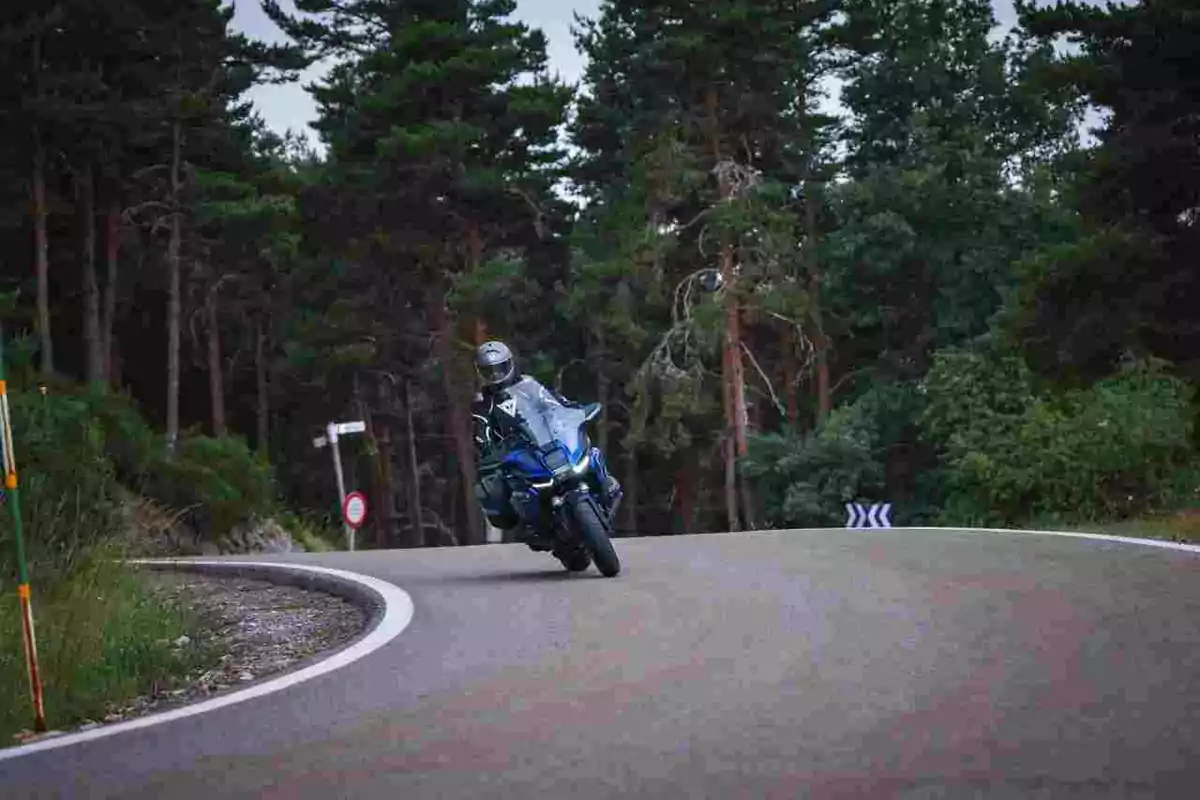 Probamos la nueva BMW R 1300 RT