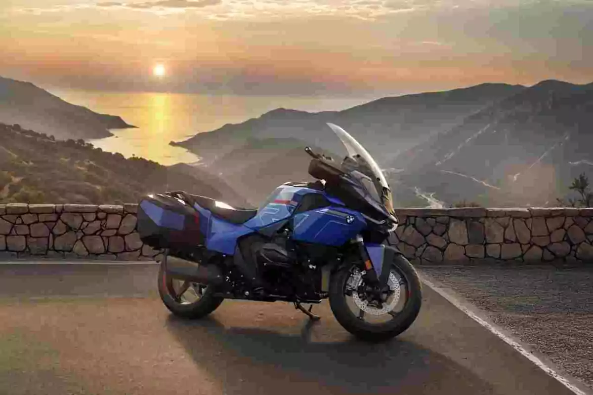 Probamos la nueva BMW R 1300 RT