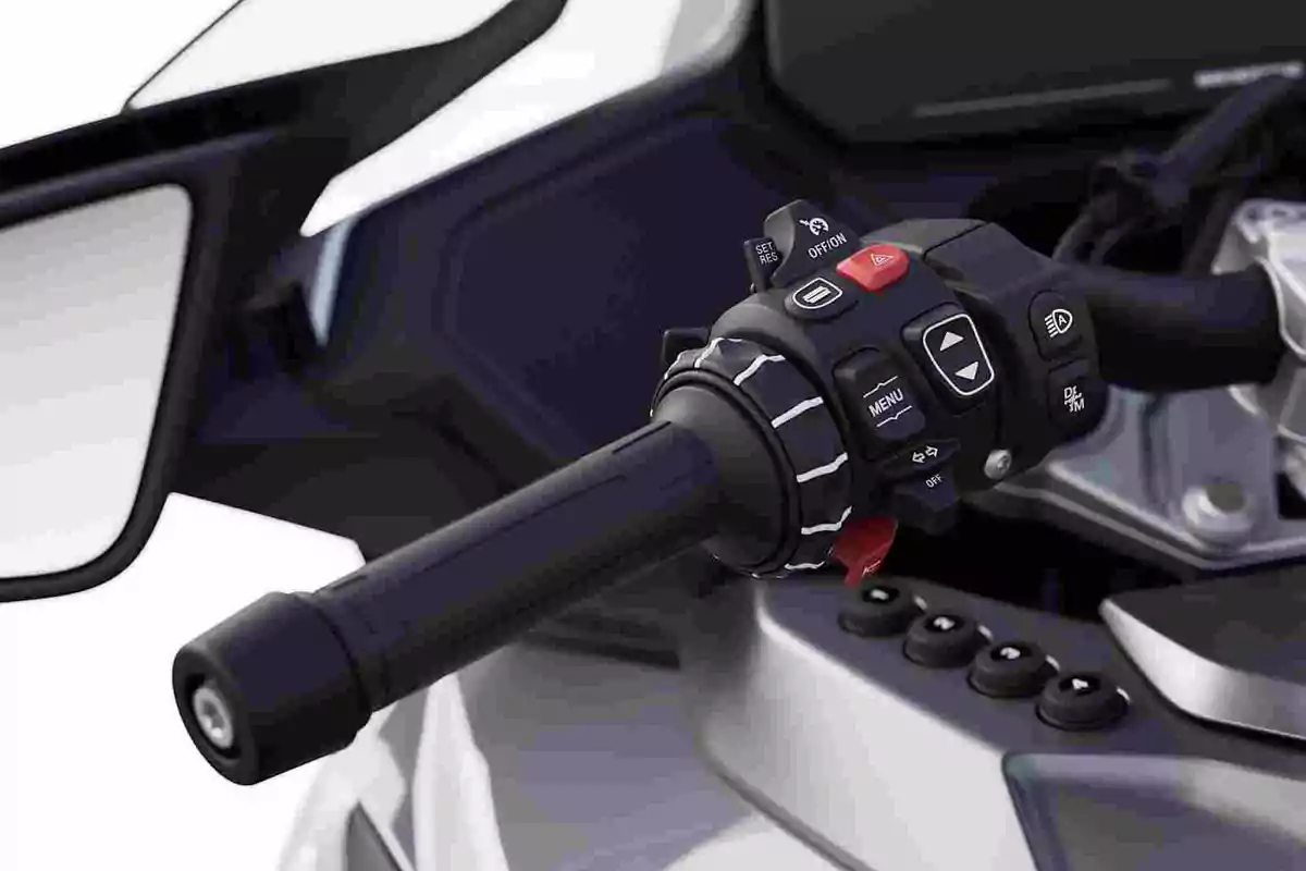 Probamos la nueva BMW R 1300 RT
