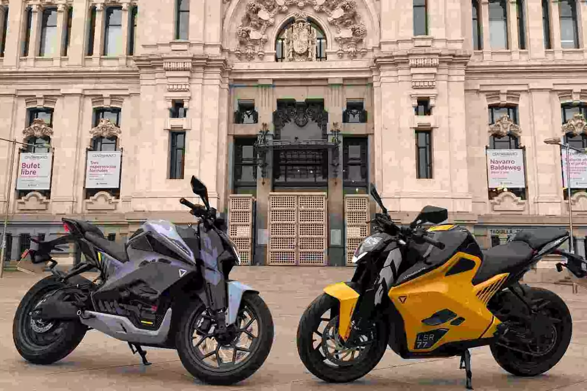 Ultraviolette comercializa dos modelos de motos eléctricas en España Ultraviolette comercializa dos modelos de motos eléctricas en España