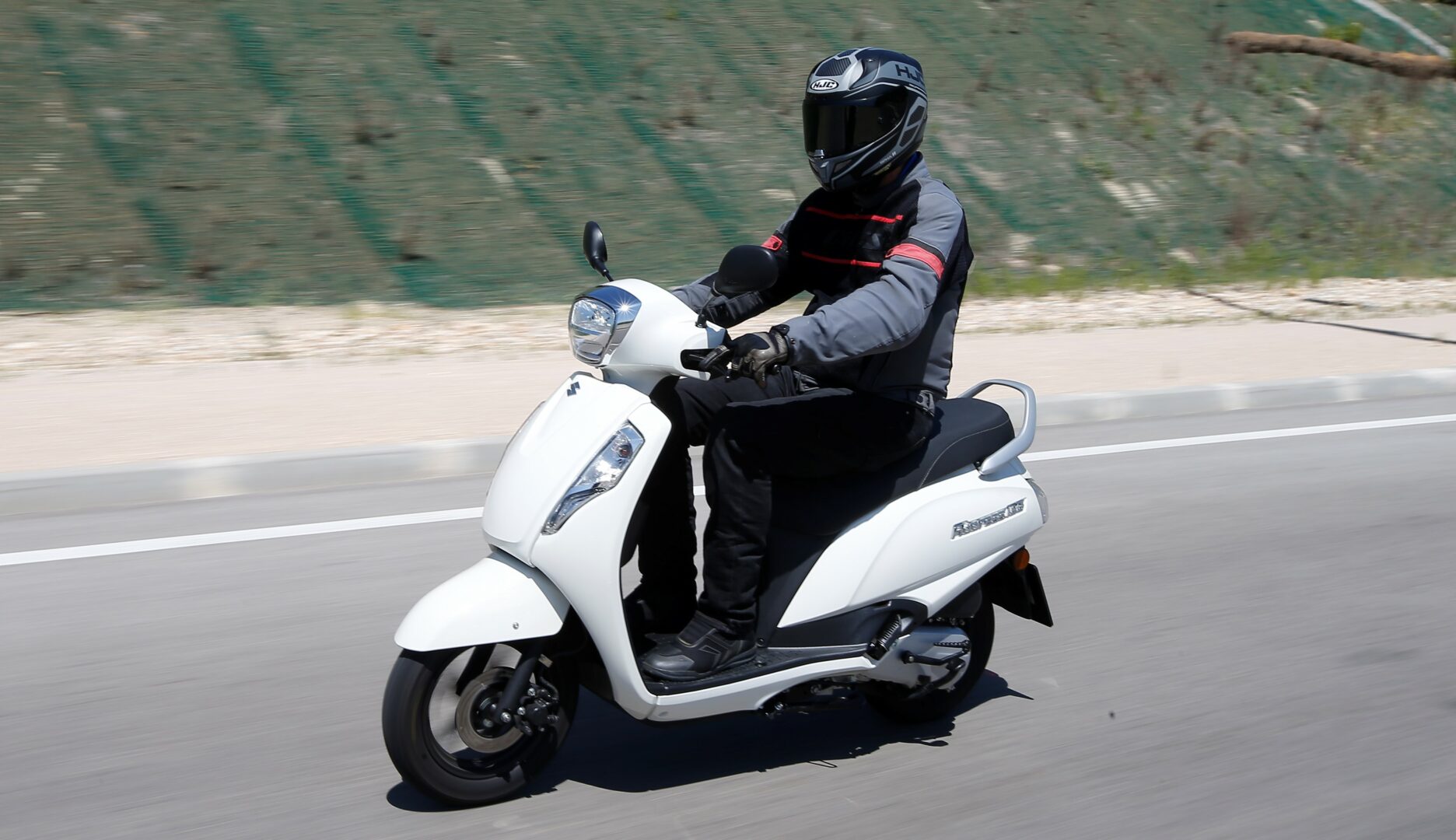 Fotos del scooter Suzuki Address 125
