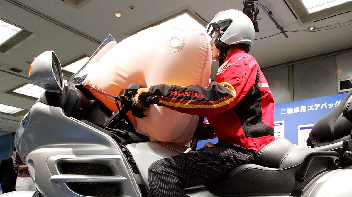 Chalecos con airbag para motos, estos modelos los puedes comprar