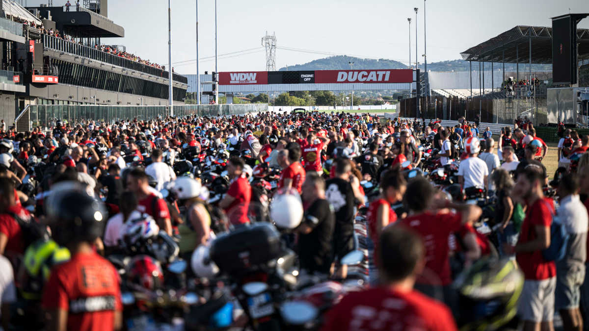 Récord de asistencia en la World Ducati Week 2024 casi 100.000 personas